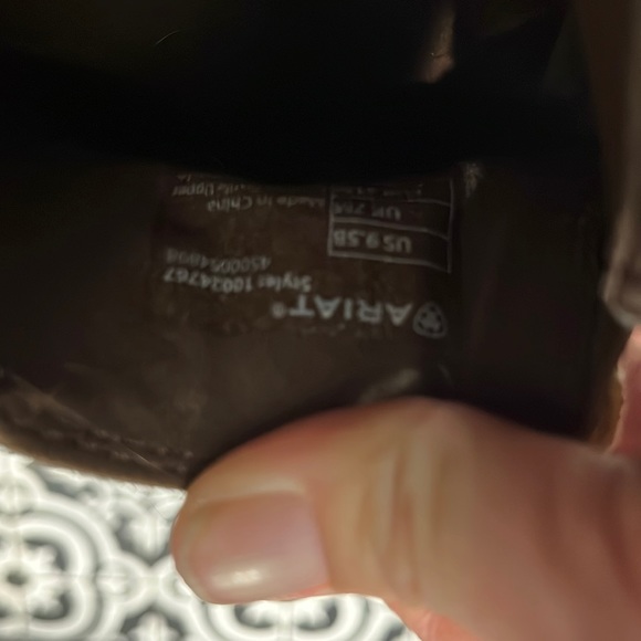 Ariat loafer size 9.5B - Picture 3 of 3